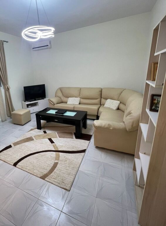 Jepet apartament 1+1 me qira tek Rruga Don Bosko , prane Vizion Plus , Zogu i Zi .