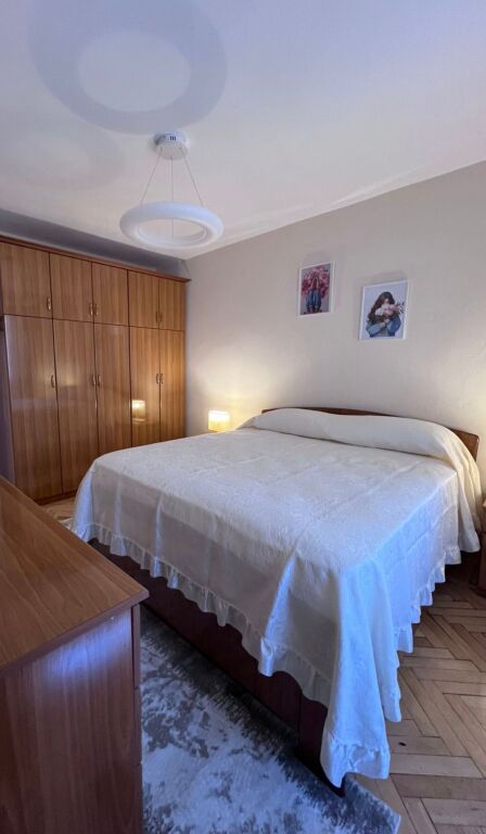 Appartamento in affitto 2+1 Via Elbasanit