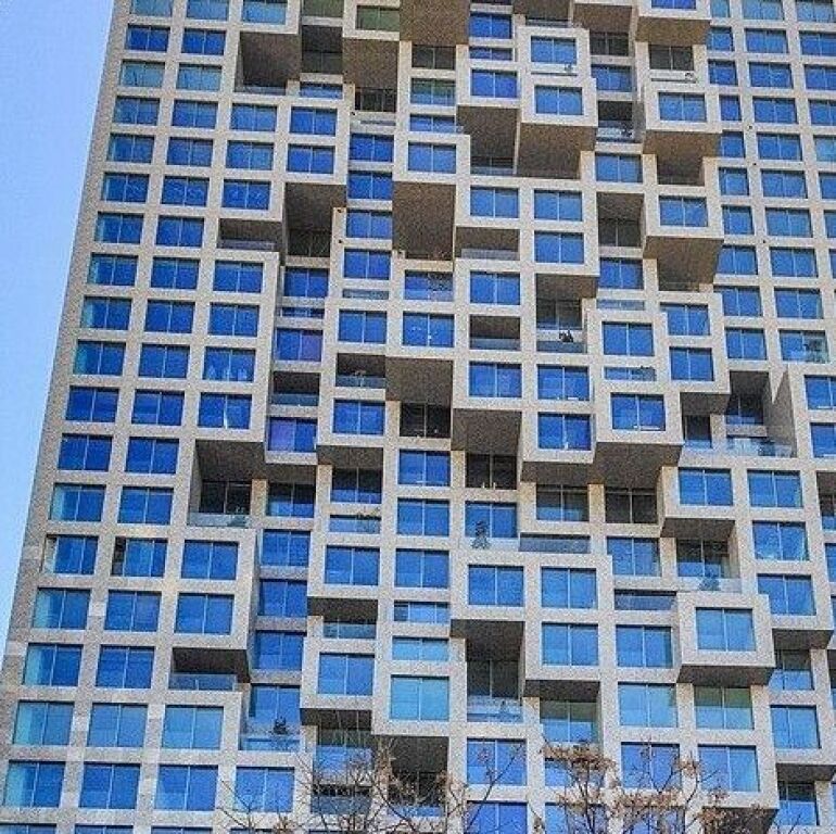 🏢 BUSINESS PREMISES FOR RENT – DOWNTOWN ONE