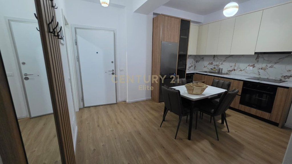 JEPET ME QIRA APARTAMENT 1+1 NË REZIDENCËN KAIMI, ALI DEMI 480 € /Muaj 45,000 Lekë /Muaj