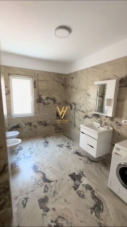 SHITET APARTAMENT 3+1+2 NE ASTIR 270.000 EURO