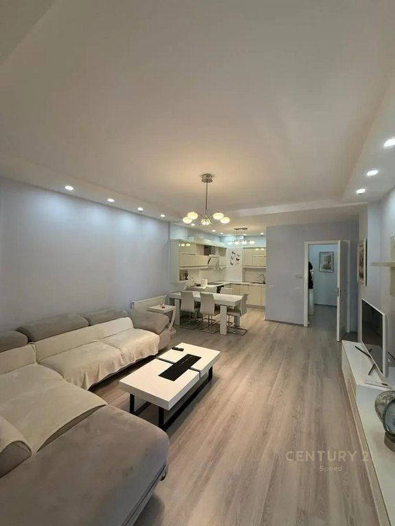 APPARTAMENTO IN AFFITTO 2+1 A SELVIA! 1.000 € /Mese 100.000 Lek /Mese