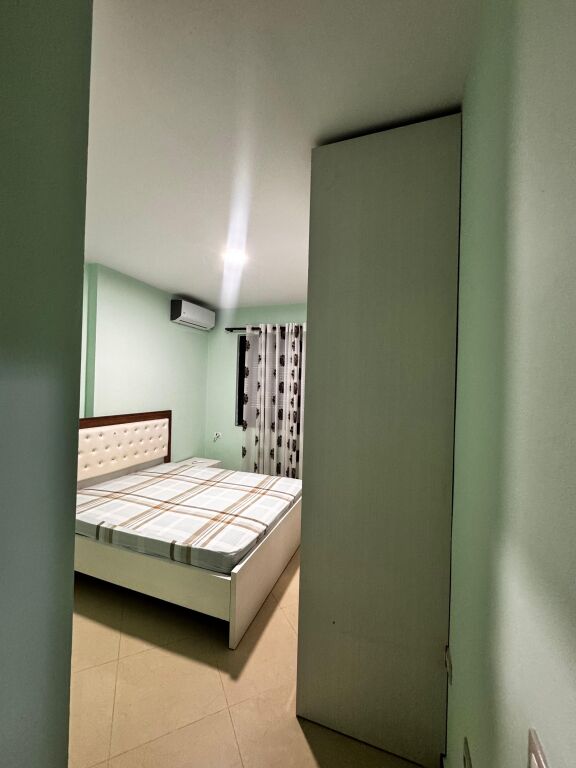 Apartament 2+1+2 per qera Astir !