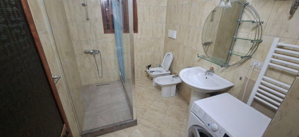 APPARTAMENTO IN AFFITTO 3+1+2 VIA ELBASANI 50.000 LEKE FH-91277