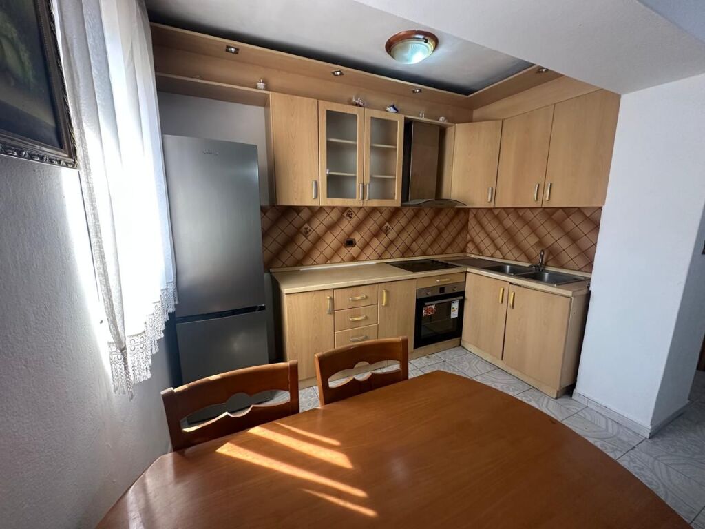 🏢Ish Tregu Elektrike shitet apartament  2+1, 15,500,000 leke