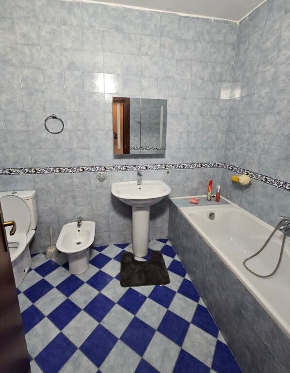 📌 APARTAMENT 2+1+2 ME QIRA – KOMUNA E PARISIT