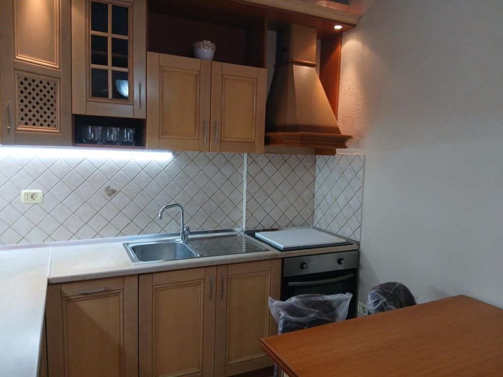 Appartamento in affitto 2+1 Via Kosovarëve