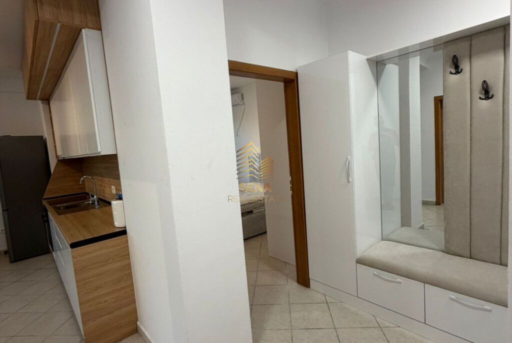 Rent, Apartment 2+1+balcony, Astir, 70,000 Leke/month