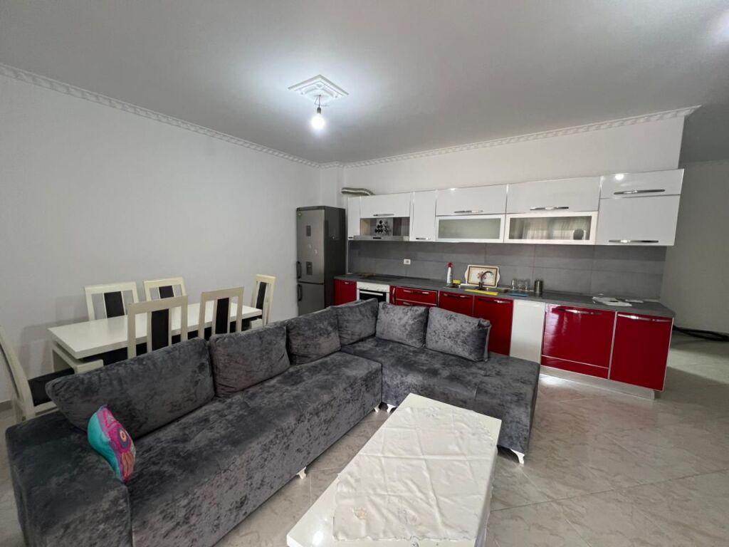 Jepet me Qera, Apartament 2+1  , Tirane . Don bosko
