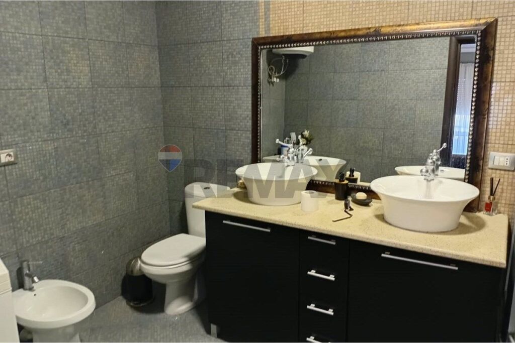 Appartamento - In Affitto - Rruga e Dibrës, Tirana