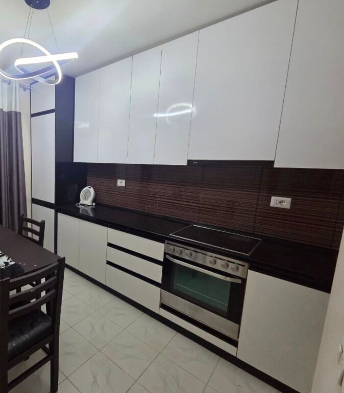 Apartament me qera 1+1 Medrese