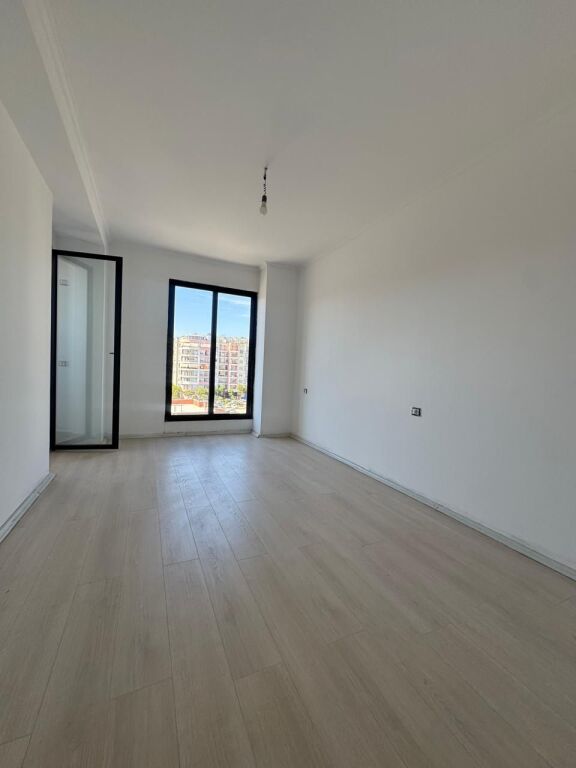 🏡 **APARTMENT FOR SALE – ASTIR**