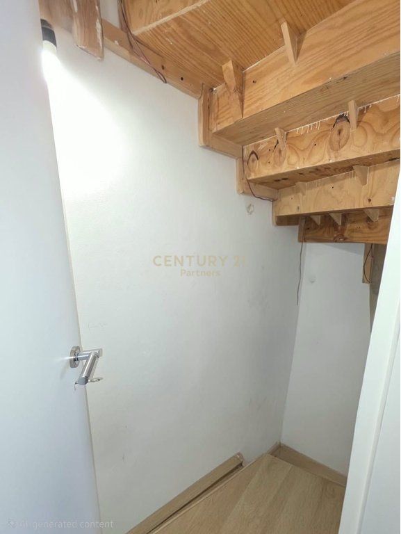 DUPLEX APARTMENT 2+1+2 + PARKING SPACE FOR RENT ABOVE THE OVERPASS OF THE PARSI MUNICIPALITY