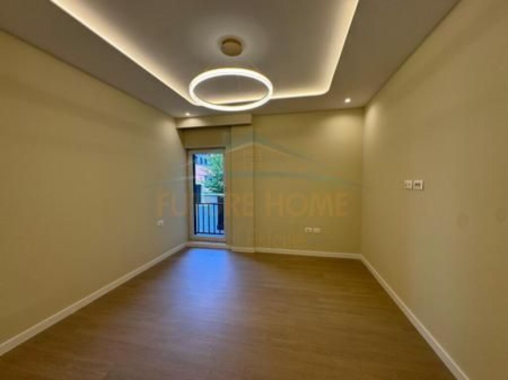 In vendita, Appartamento 2+1+2, Quartum Residence, Via Panorama.