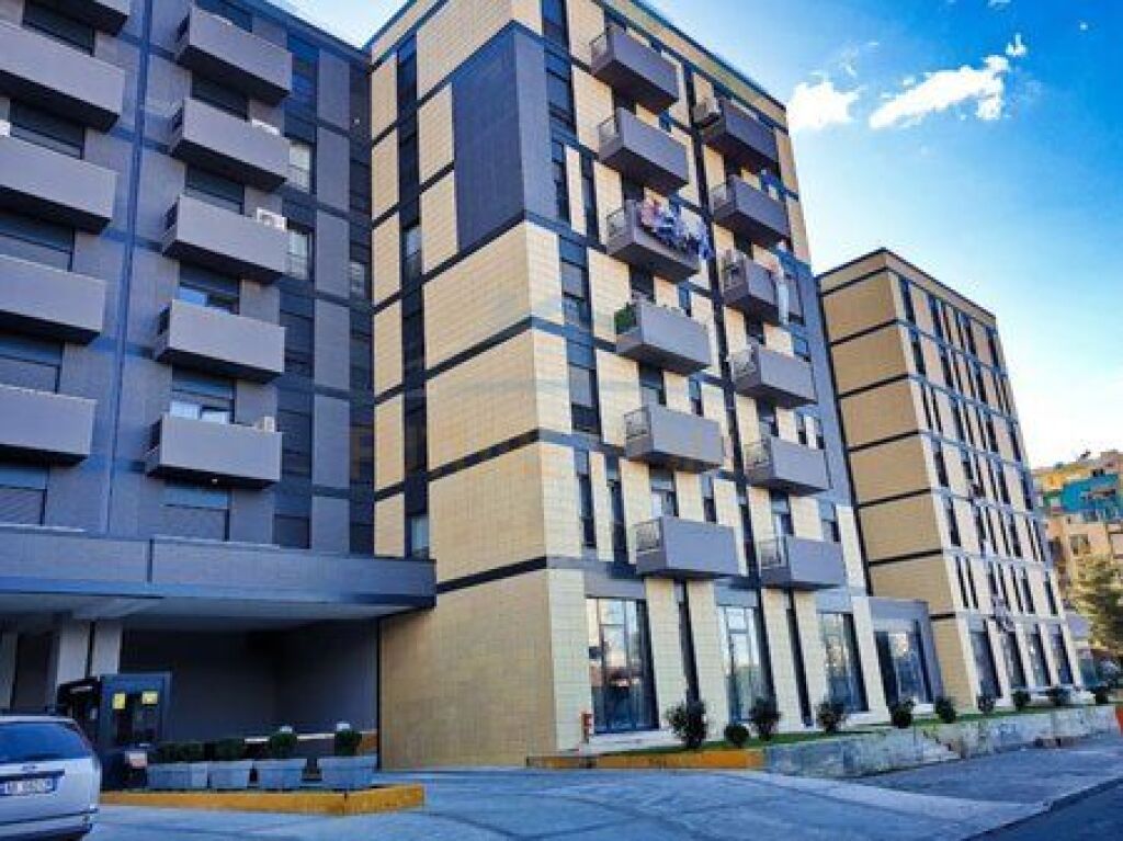 In vendita, Appartamento 2+1+2, Quartum Residence, Via Panorama.