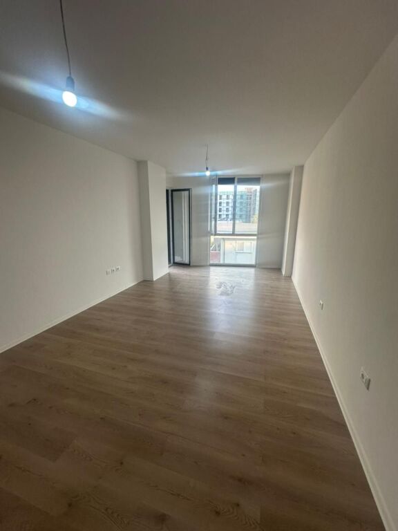 Shitet apartament 2+1 ne Paskuqan