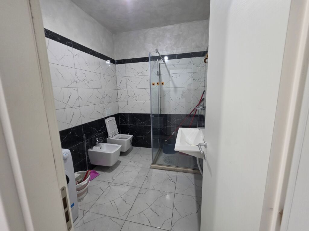 🏡 Apartment 2+1 for rent  📍 Grand Gallery, Yzberish  💵 Price: 50,000 Lek/Month