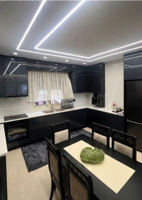 Apartament për qira afatgjatë në Lungomare Vlorë