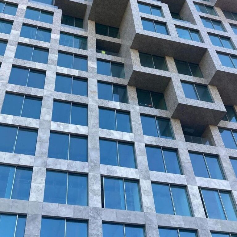 🏢 SHITET AMBIENT BIZNESI – DOWNTOWN ONE
