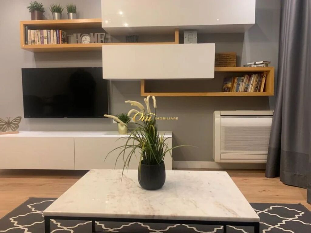 21 DHJETORI, APARTAMENT PER QERA 2+1