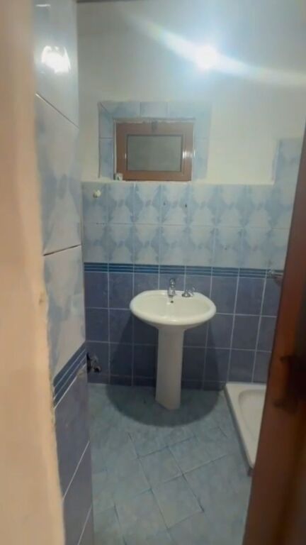 PRIVATE HOUSE 1 FLOOR 2+1 FOR RENT - SHKOZE, TIRANA