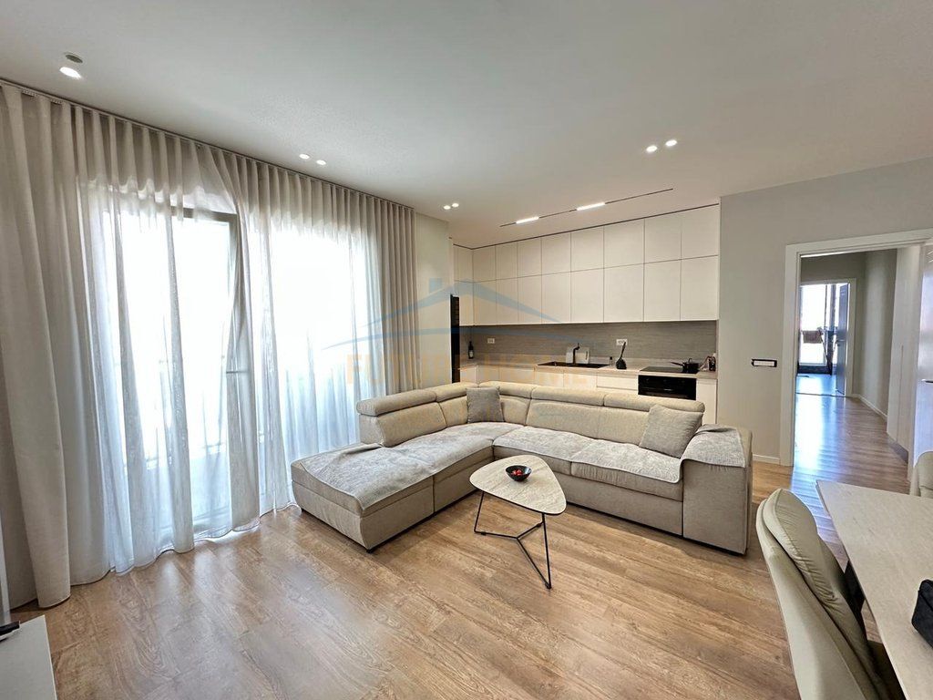 Rent, Apartment 2+1+2+ Parking Spot, Siri Kodra, Tirane