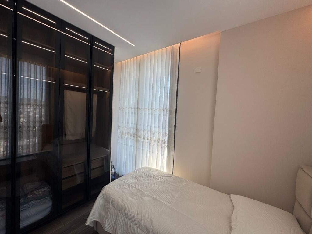 Apartament me qira