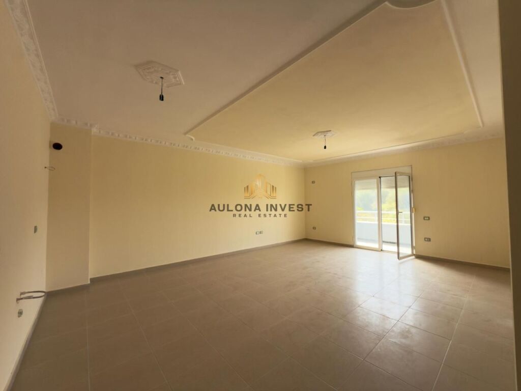 APPARTAMENTO 1+1 IN VENDITA LUNGOMARE-VALONA.