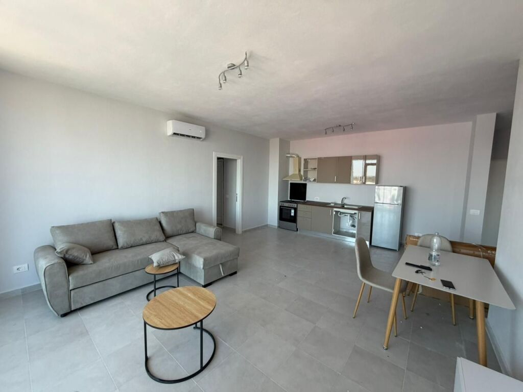 🏡 AFFITTASI APPARTAMENTO 2+1 + PARCHEGGIO  📍 Porcelan, di fronte a Klan TV💰 Prezzo: 750.000 Lek/mese
