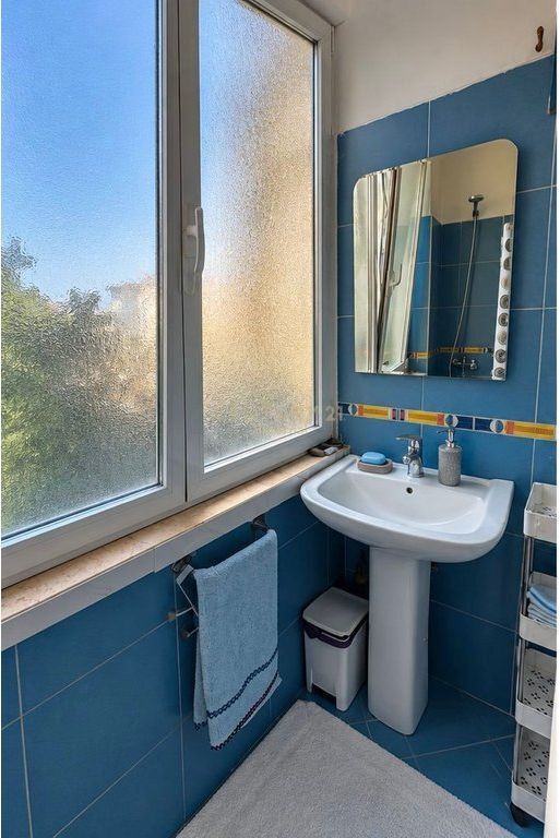 Center - 1+1 Completed Apartment For Rent Opposite the Bank of Albania at Cam Market