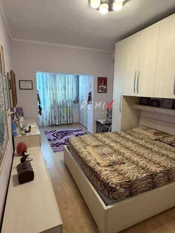 🏡 APARTAMENT 2+1+2 PËR SHITJE – PRANË ZJARRFIKËSES