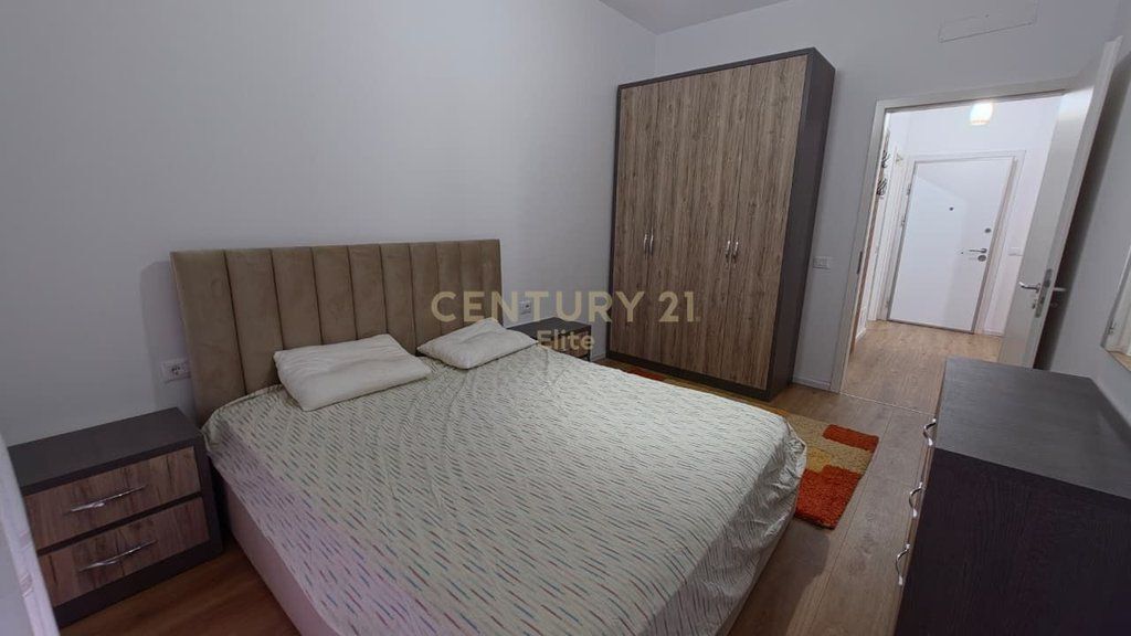 JEPET ME QIRA APARTAMENT 1+1 NË REZIDENCËN KAIMI, ALI DEMI 480 € /Muaj 45,000 Lekë /Muaj