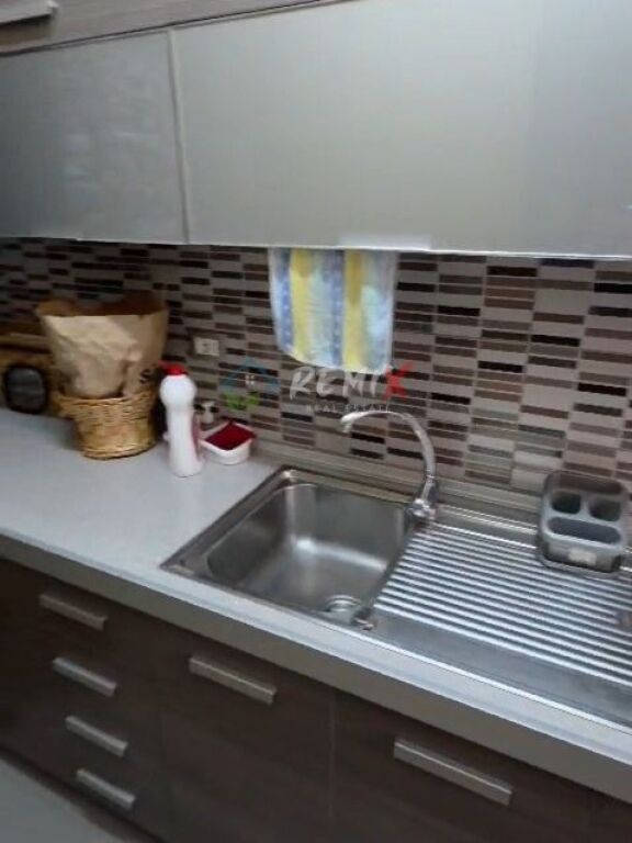 🏡 APARTAMENT 2+1+2 PËR SHITJE – PRANË ZJARRFIKËSES