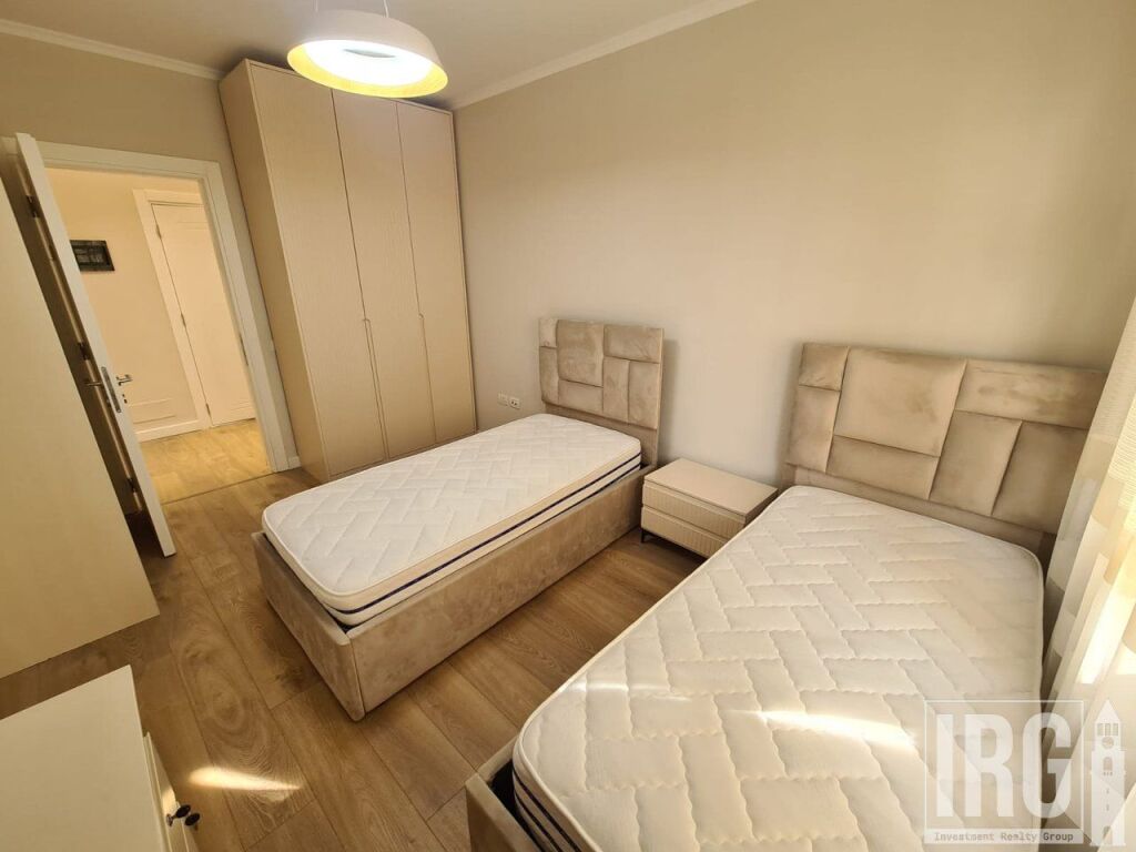 APARTAMENT 2+1+PARKIM TEK KOMUNA E PARIST!
