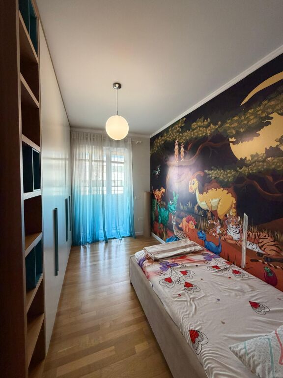 Apartament luksoz 2+1+2 me qira në Astir