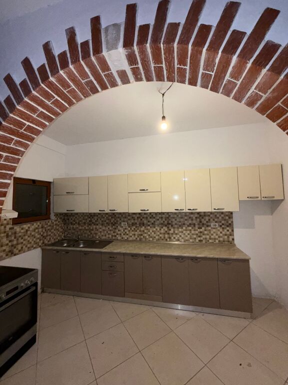 House 1 Floor 2+1 for rent Kombinat