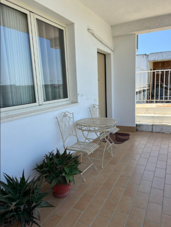 Jepet me Qira Apartament 2+1 – Rruga 5 Maji