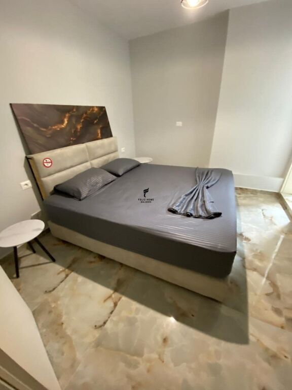 4 APPARTAMENTI IN AFFITTO EX ESPOSIZIONE 250.000 LEKE FH-91357