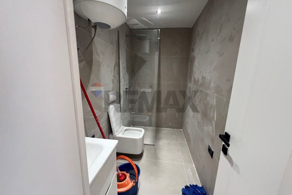 APARTAMENT 1+1 PER SHITJE KOMUNA PARISIT