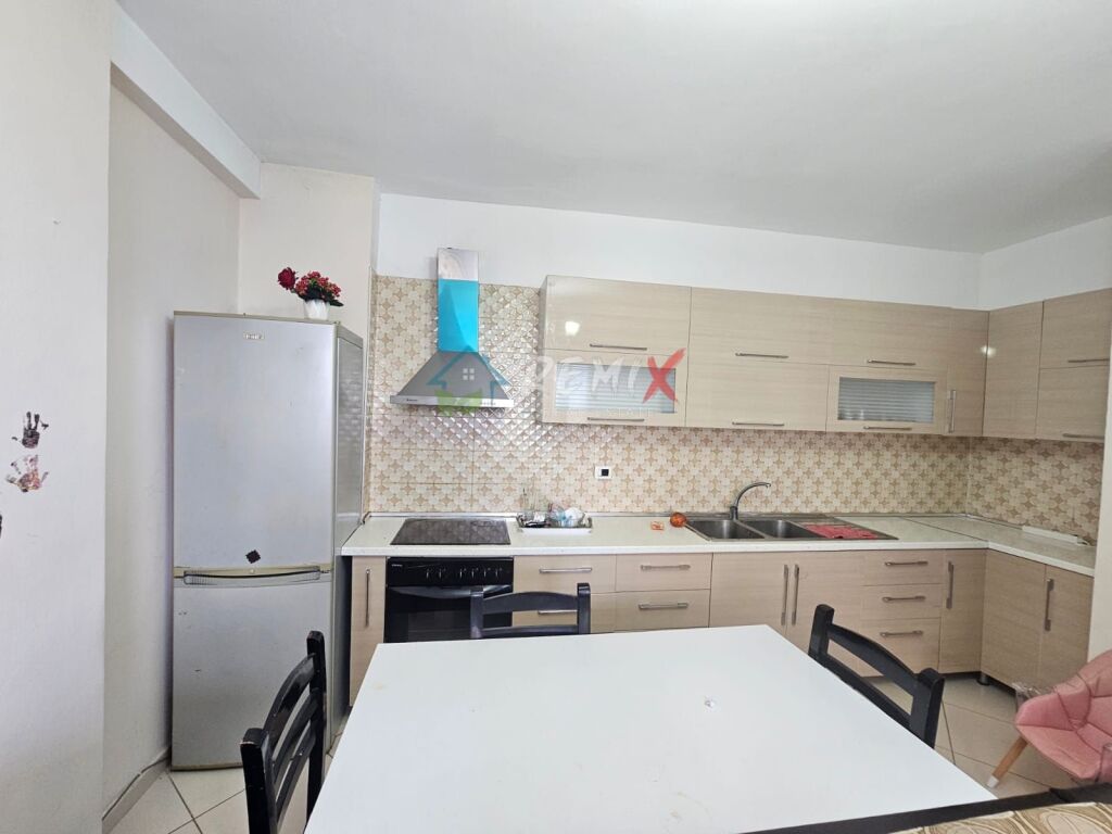 🏡 SHITET APARTAMENT 2+1 – VILA KORAL, PLAZH, DURRËS