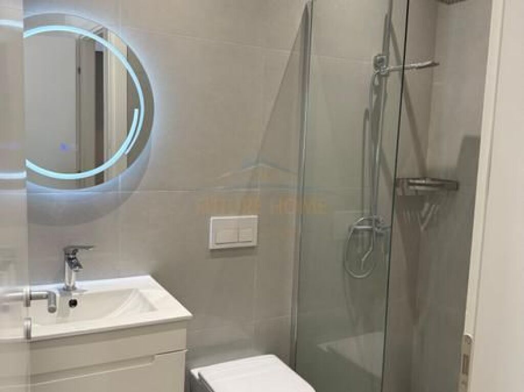 Shitet, Apartament 2+1+2, Kodra e Diellit, Tiranë.