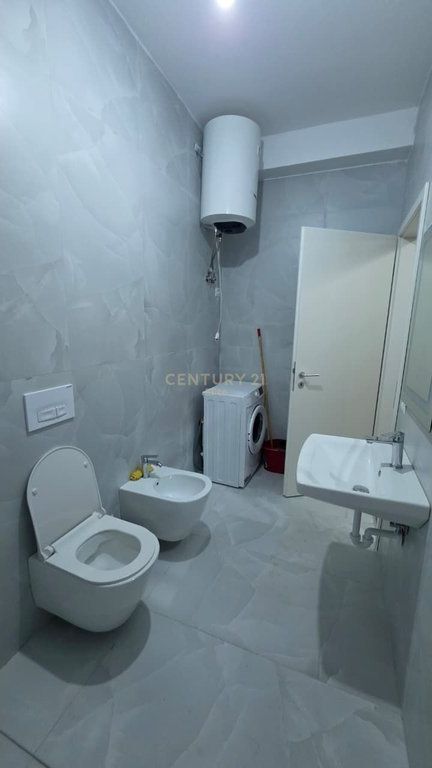 Jepet me qera apartament 1+1 prane Rezidenca Kaimi Ali Demit.