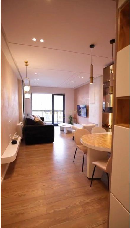 Apartament 1+1+Post Parkimi per shitje te Rruga e Kosovarve