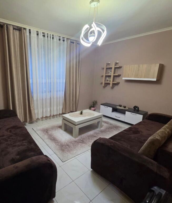 Apartament me qera 1+1 Medrese