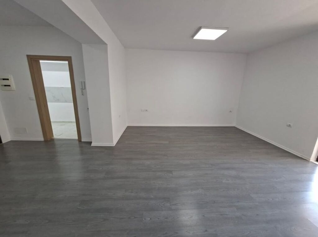 Business Premises for Rent - 5 Maji Street, Tirana