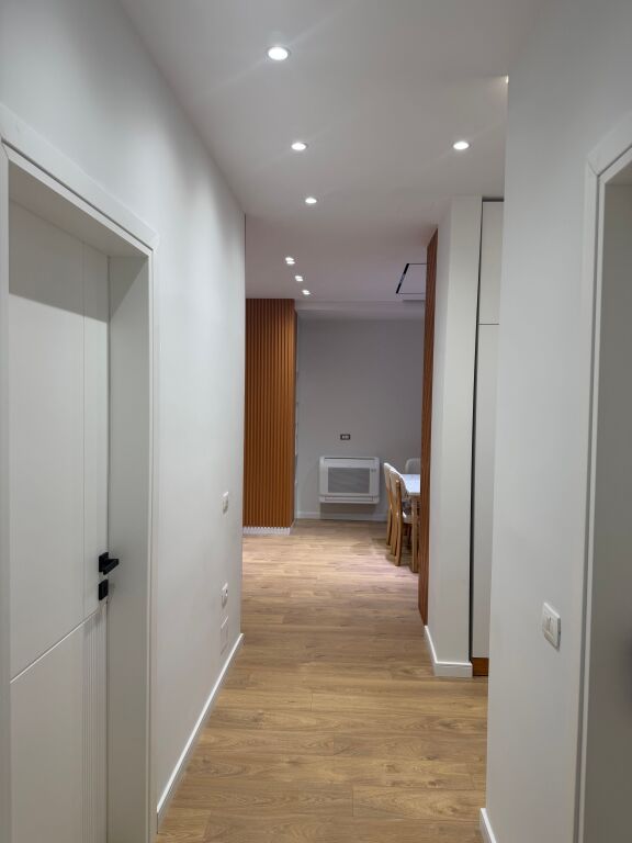 Apartment 2 + 1 + 2 + Parking. 5 Maji Tirane