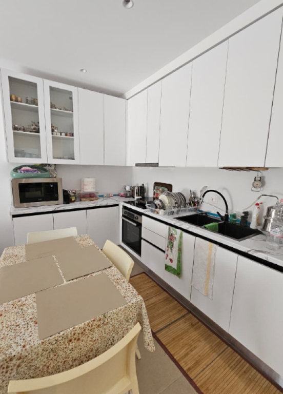 JEPET ME QIRA APARTAMENT 2+1+2 | LIQENI I THATË – MET INVEST