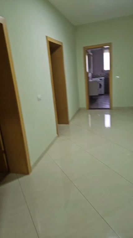 Apartament 3+1 prane Qytet Studenti Tirane !