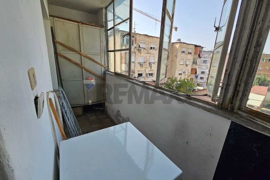 SHITET APARTAMENT 2+1 TE SHKOLLA E BALETIT