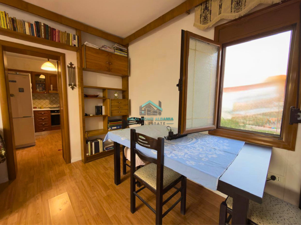 Apartament 2+1 per Shitje, Prane Pasticeri Elezaj, Vlore.